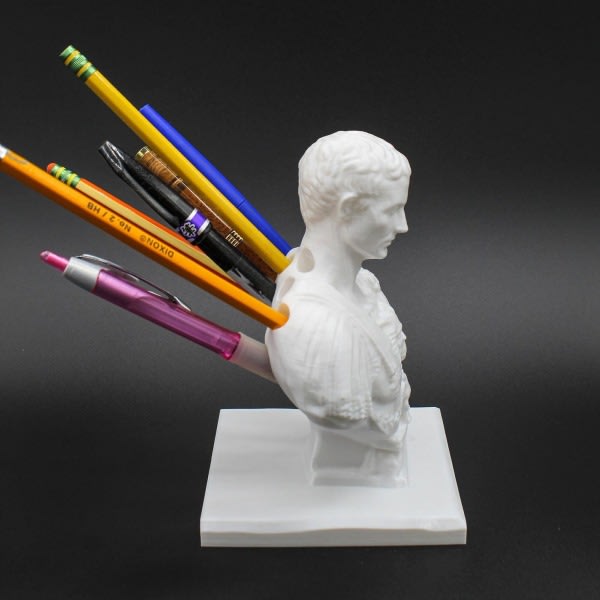 Caesar pennholder arrangør, Julius Caesar pennholder, Ides of March pennholder, pennkopp pennkopp, pennholder
