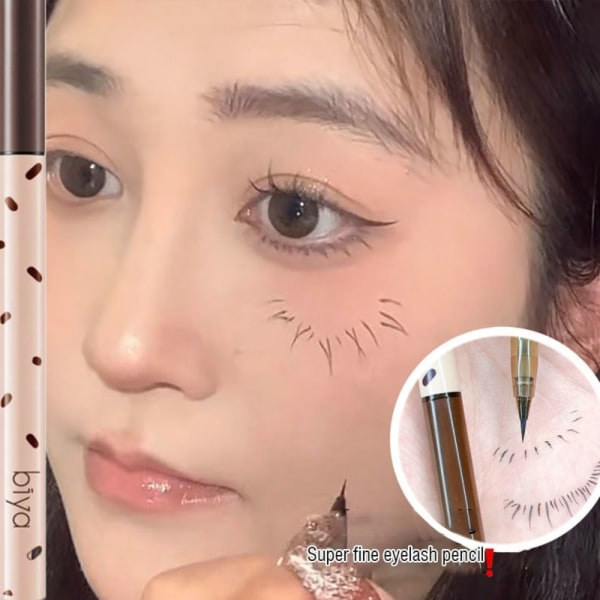Ultraohut nestemäinen eyeliner-silmäkynä 02KALLT TE BRUNT 02KALLT 02Cold Tea Brown