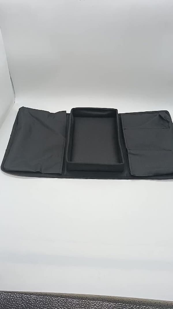 Sofa Bakke med Organizer – Armlænsbakke – Sort