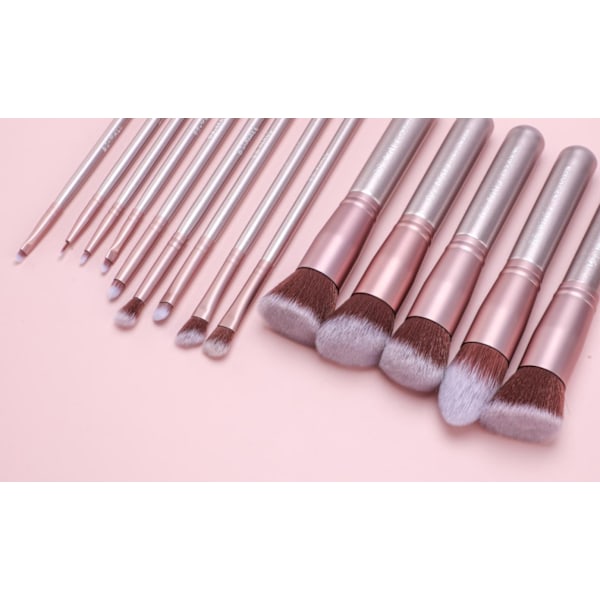 BS02 - BS-MALL 14 stk. eksklusive Make-up / makeupbørster af bedste kvalitet 150