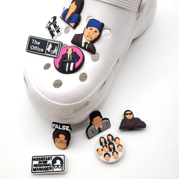 10 stycken 3D Clog Sandals Prydnader (The Office), Skoberlocker, Söta Skoprydnader för Clogs Skor Armband DIY