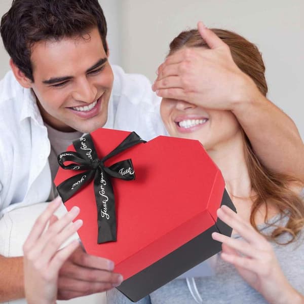 Love Surprise Present Box - Love Explosion Present Box - Explosion - Present Box - Photo Album - Present - Birthday