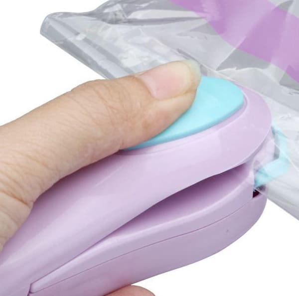 Förseglingsmaskin - Försegling - Mini - Värme - Plastförpackning - Påse - Impuls - Färg Lila med Blå
