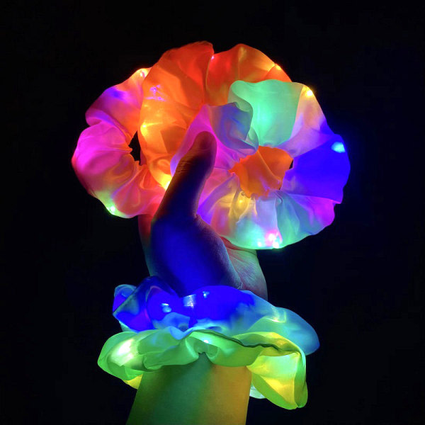 LED Light Up Scrunchie 6 delar Lysande elastiska hårband Lysande hårband för hästsvans för Neon Halloween heinäkuu Födelsedag Nyår