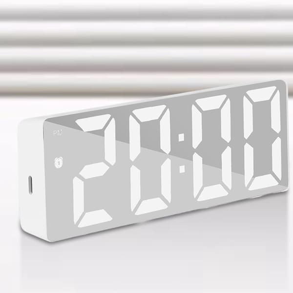 Digital väckarklocka, stor LED-spegeldisplay med datum och temperatur, tysta flera larm för sovrummets nattduksbord, vit