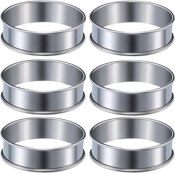 Muffinsringe sæt med 6 - 8,5x2,5 cm - Rustfrit stål - Non-stick - Til muffins, scones, mousse, bagværk - Sølv