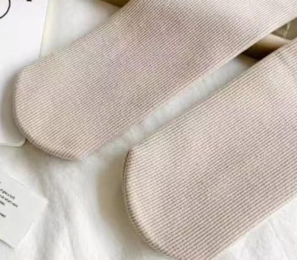 Damstrumpor 3-pack Mjuka Fluffiga Tjocka Vinter Sovstrumpor för Hemmet En Storlek Neutrala Färger