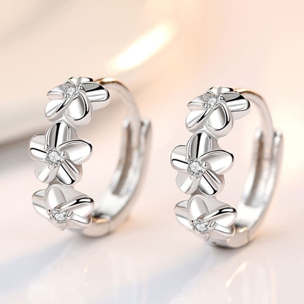 silver nål ny dam's mode hög kvalitet smycken kristall zirkon blomma typ tre femblad blomma örhängen zdq
