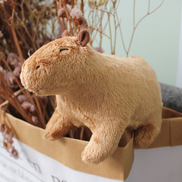 Simulerad Capybara Plyschleksak och Capybara Gosedjursdocka Bi Brun