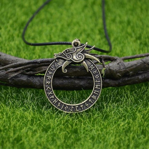 Runa Runor Amulett Goottilaiset Asusteet Ouroboros Norse Dragon Goth Kaulakoru Viking Talisman Korut Vaha Ketju Pronssi