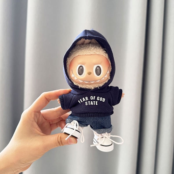 Vita canvasskor + mörkblå hoodie tvådelat set, (endast kläder) första och andra generationens nyckelring Labubu kläder hänge