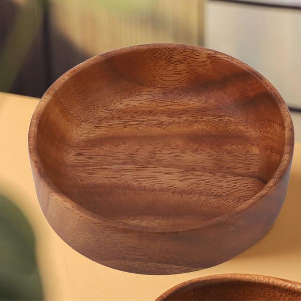 Small Round Wooden Bowl - Cozy Storage Solution for a Rustic Home Atmosphere