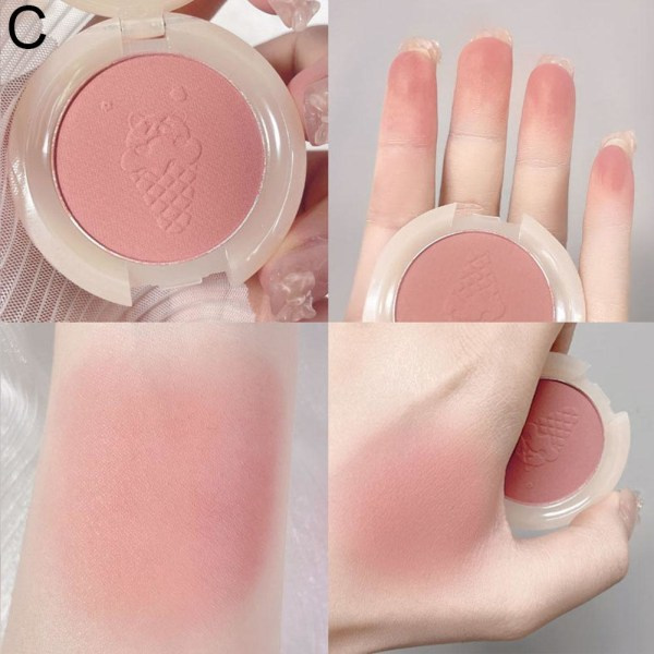 KAKASHOW Soft Mist Let Småfuld Monokrom Pulver Blushe Ice Shake Peach 4g