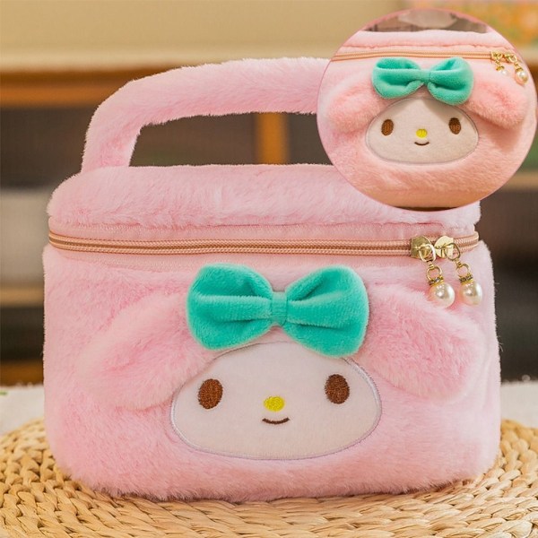 Kuromi Mansikka Karhu Melody Cinnamoroll Anime Pehmo Meikkilaukut 20x10x9cmJ