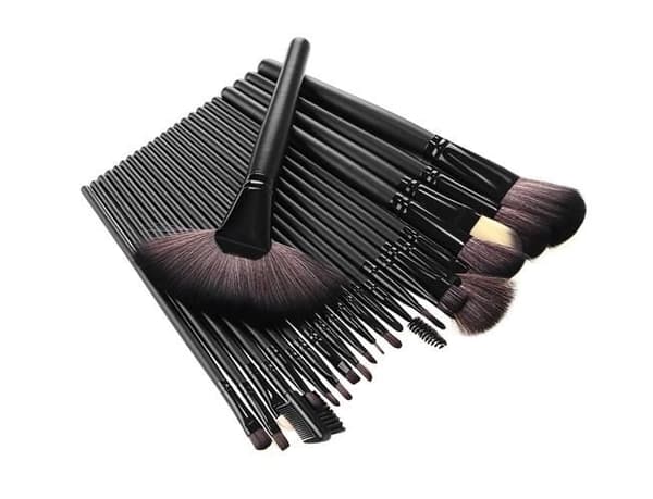 24-pak - Makeupbørstesæt - Makeupbørster 230