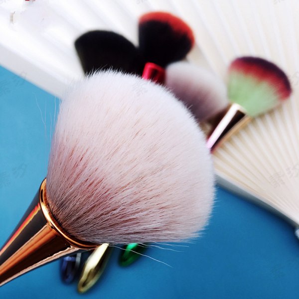 Large Powder Mineral Brush Nail Art Dust Brush Foundation Makeup Brush Pulverborste og rougeborste for daglig makeup （Rose Gold）