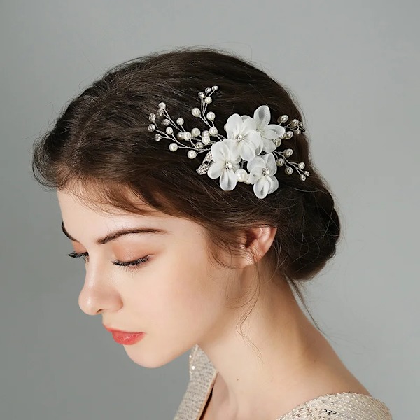 Ny hårkam i sølvlegering, håndlagde perler, strass, mote metallhodeplagg, elegante hårsmykker tilbehør for kvinner HS-J5234S