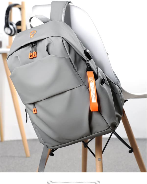 Backpack - inch laptop - with USB, waterproof, laptop compartment, holiday