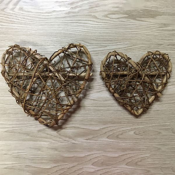 Heart-Shaped Wreath, Wedding Decor Wreath Creates an Enchanting Atmosphere, DIY Grapevine Wreath Enables Personal Details, Rustic Style