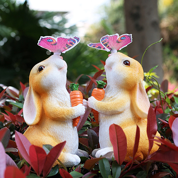 Solar Powered Resin Hare Lamp for Garden