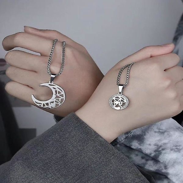 Mode Kreativ Design Valentine S Confession Rostfritt stål Sol Måne Pusselhänge Halsband För män Kvinnor Par Smycken Silver