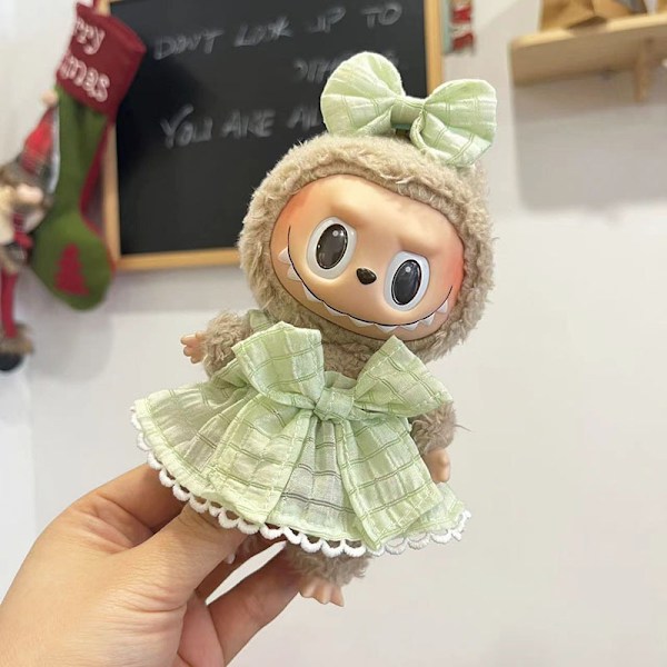 Hengende grønt godteri-skjørt, (kun klær) 17cm hengende blindboks macaron Labubu Labubu Time to chill dukkeklær