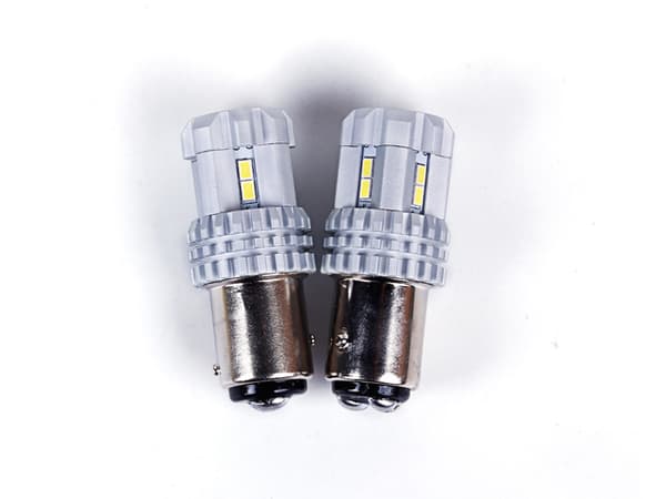 Bay15d  p21/5w 1157 Led med 12st 3020smd chip 6000K 2-pack Silvergrå