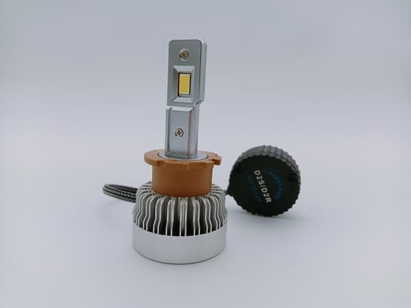 Y-20  D2S LED-kit 6100 lumen 2-pack 6000K xenonvit Y20 Silver