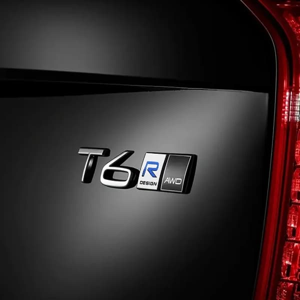 Emblem R-Design 2,2 x 2,7 cm 1-pack till Volvo