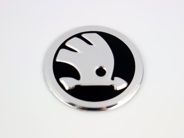 Skoda silver-svart emblem till centrumkåpor, hjulnavsskydd, fälg, 4-pack styling