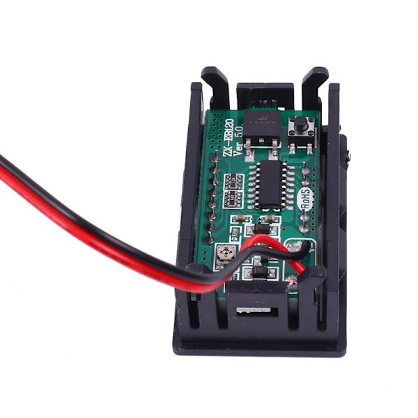 Voltmätare 4-60v DC med batterikapacitet bil båt husvagn husbil Svart