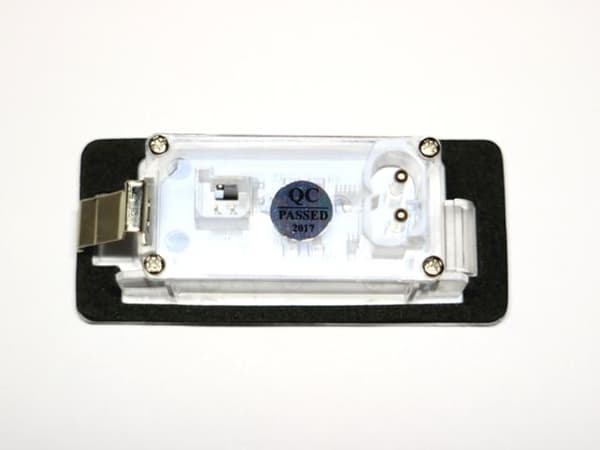 BMW E81 E86 E87 E63 E64 F12 F20 F21 Mini R55 R60 skyltbelysning Svart