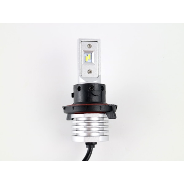 H13 / 9008 V9 PRO 1500 lumen led lampor 2-pack led snöskoter Metall utseende
