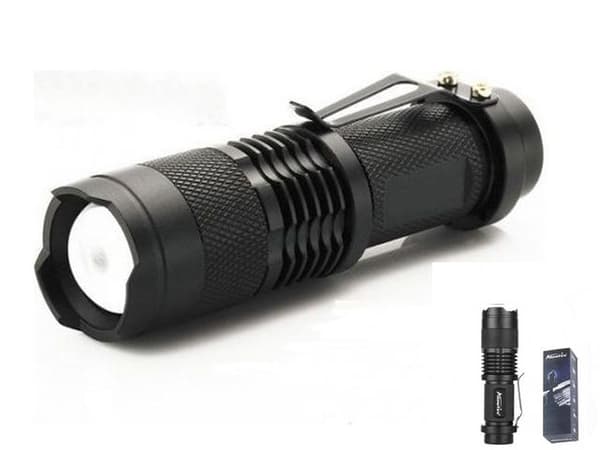 LED ficklampa 3W XP-E Q5 LED 300 Lumen + Zoom