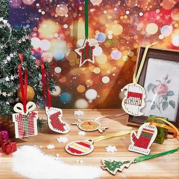 Korssting-sett i tre Juletema Treflis Korssting-sett Juletrepynt Julepynt