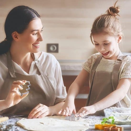 9 stk. efterårskageforme Thanksgiving Day kageforme Bladkageforme Rustfrit stål DIY kageforme med ahornblade egeblade egern osv.