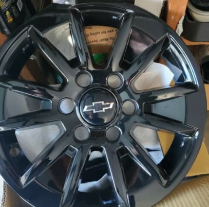 4 stk. 83mm 3,25\" Hjulcenternavkapsler Sort Bowtie til Chevy Sub