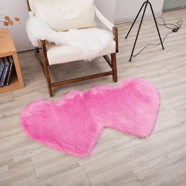 Dobbelt hjerteformet teppe, fluffy faux saueskinns teppe, kjærlighet sh