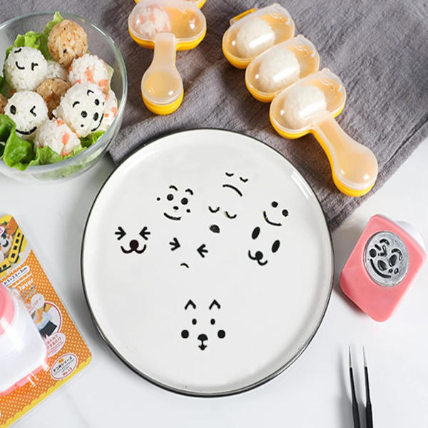 DIY Sushi Værktøj Tang Nori Punch Prægningsenhed Cutter Smile