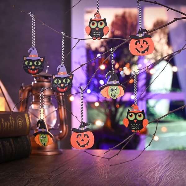 24 dekorative Halloween-trepynt