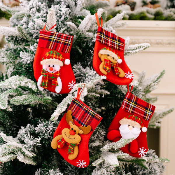 4 stycken minijulstrumpor, julstrumpedekoration, Ch