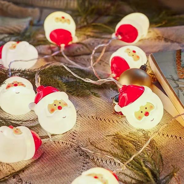 Julelys med julemannhode, 20 LED 10 fot batteridrift