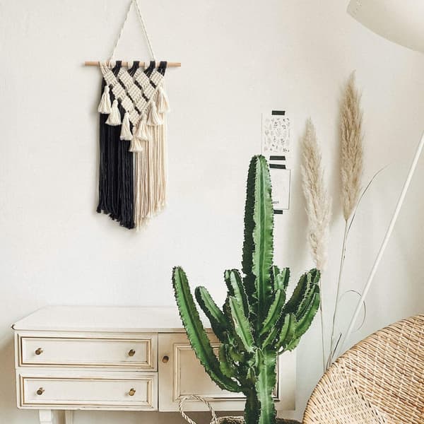 Macrame väggbonad, svartvit väggkonst, liten vävd boho