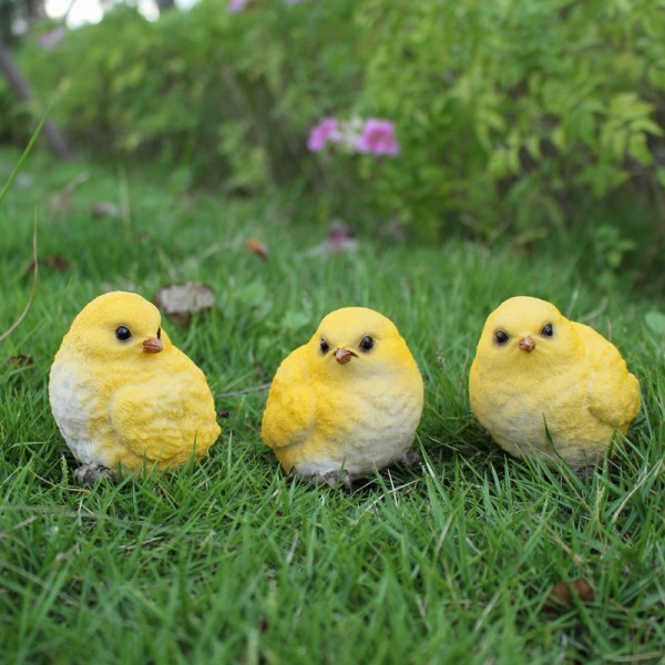 3 Chicks Garden Sculptures and Statues, Easter Decorations