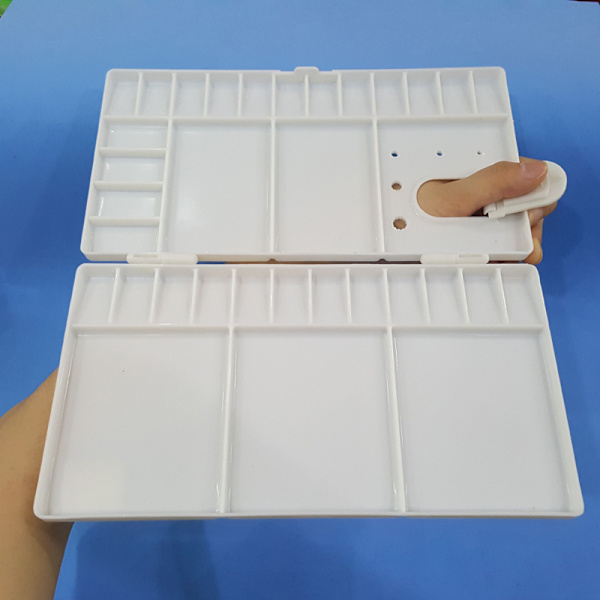 2PC Plastmalerspalet med 33 rum, grebhul og B