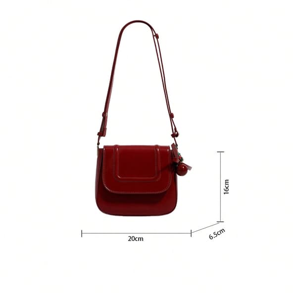 Små axelväskor för kvinnor, sadelväskor med lock, mini crossbody-väskor, justerbara axelremshängen