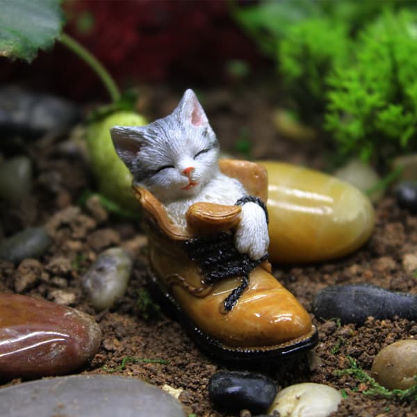Små miniature sovende kattefigurer, fe have DIY fe A