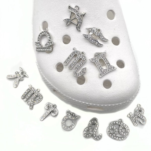 12 stk 3D Clogs Sandaler Smykker (Tolv Stjernetegn), Sko
