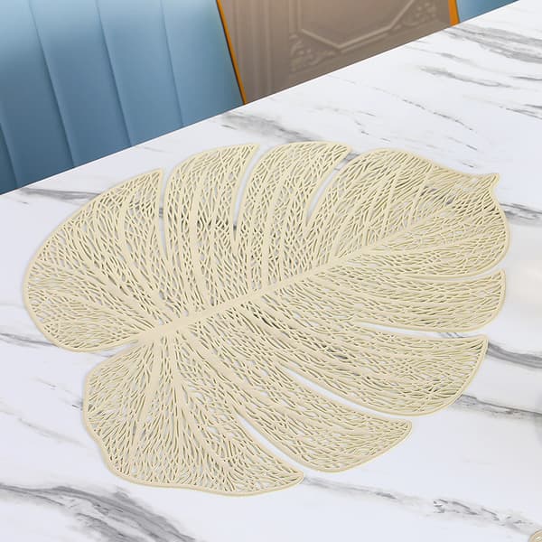 Sæt med 4 Turtle Leaf-placeter - PVC-hule, isolerede placeter