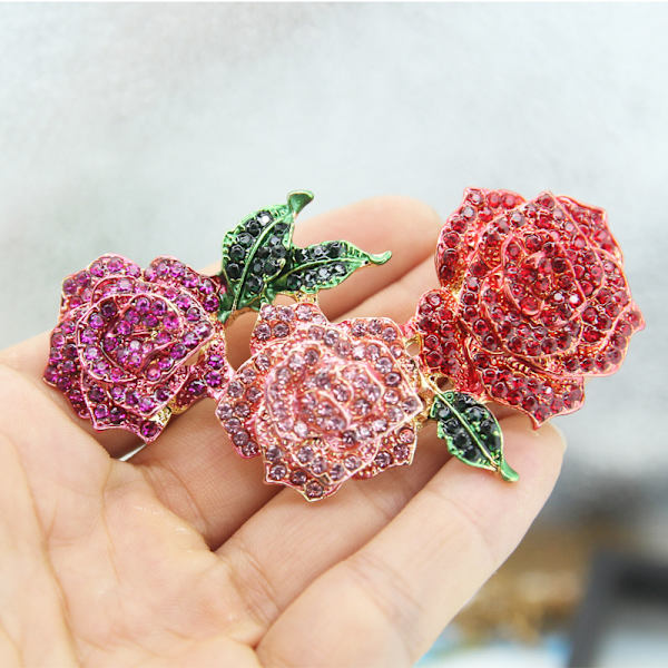 Rhinestone Rose Blomma Brosch för Kvinnor Bröllop Mode Smycken